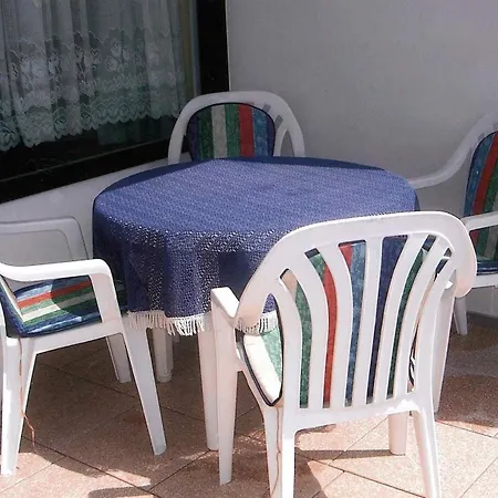 Schattschneider Apartment *